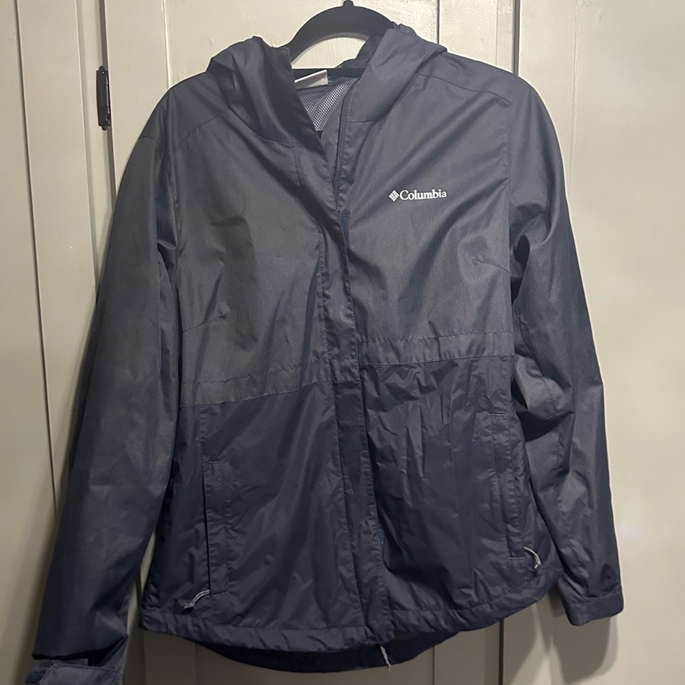 Women’s Columbia Raincoat